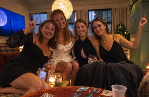Private Tarot Card Reading & New Orleans Voodoo