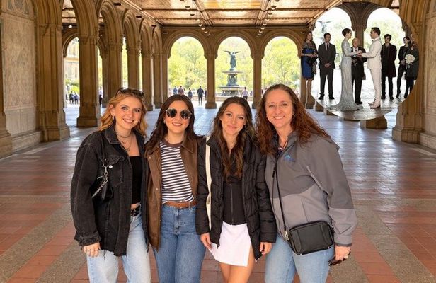 NYC Gossip Girl Private Guided Pedicab Tour