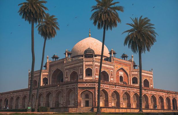 Old and New Delhi Private City Full Day Tour