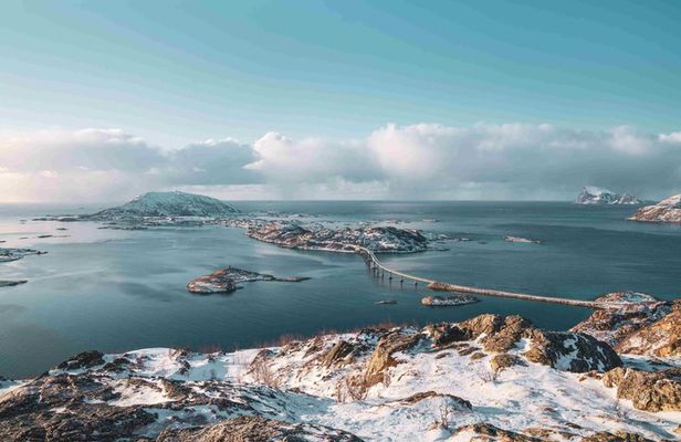 Arctic Fjord Tour with Sami History and Sommarøy Lunch