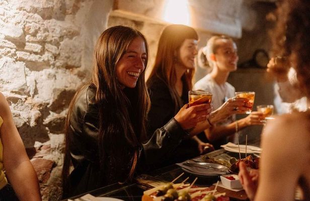 Madrid: Time Out Malasaña Tapas & Drinks Tour