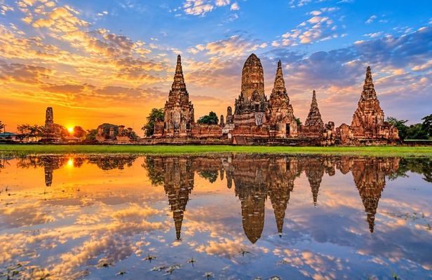 Private Tour: Best of UNESCO's Ayutthaya in A Day