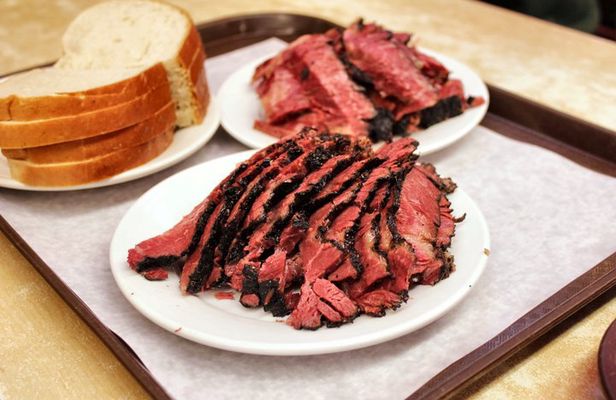 Katz's Deli and Lower East Side Food Tour Skip the Line Access