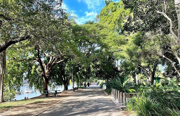 Brisbane Riverview Tour