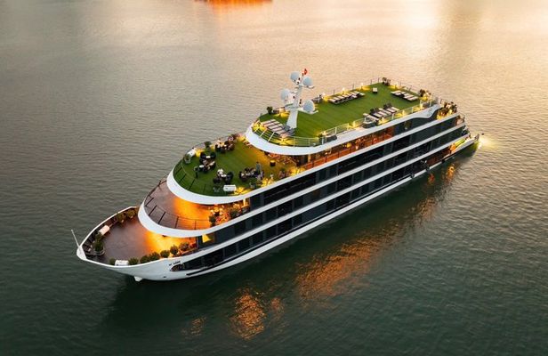 2-Day 1-Night Explore Halong Bay and Lan Ha Bay from Hanoi