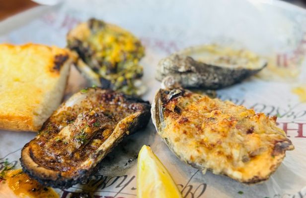 Biloxi Food and History Tour with Local Tastings
