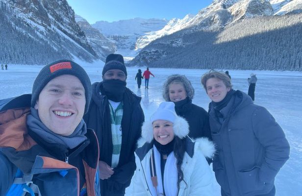 Lake Louise & Johnston Canyon Winter Day Tour from Banff