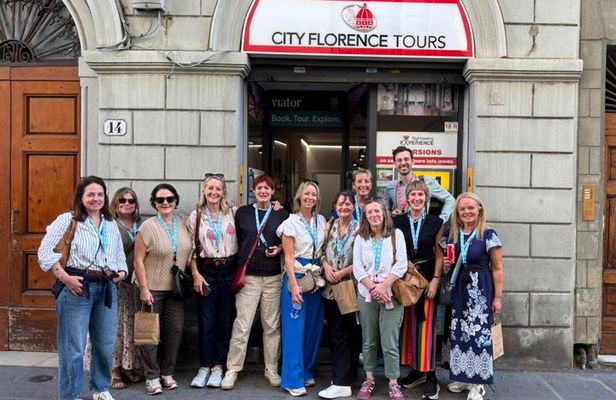 Florence Walking Tour: Private Option with Santa Croce Basilica