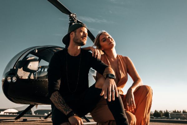 NYC Helicopter Proposal Tour with Photos and Champagne