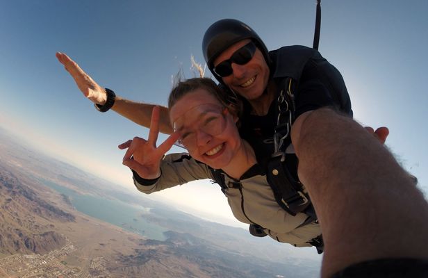 12,500ft Skydive Jump in Las Vegas, Boulder City