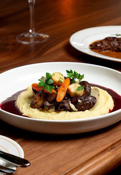 Dining at Hundrefold New York